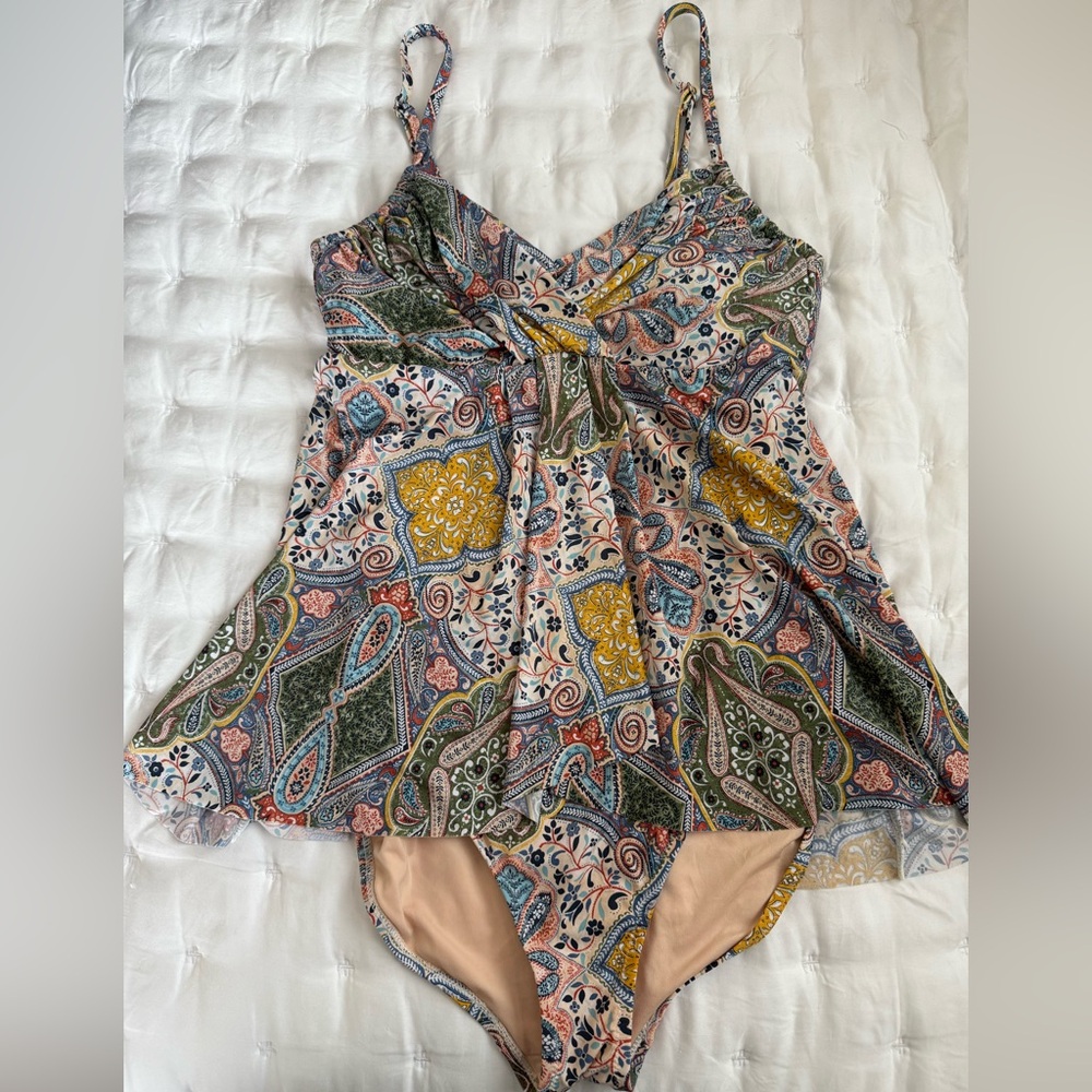 Garnet Hill Paisley Skirted Wrap Front One Piece Bathing Suit 8 M
